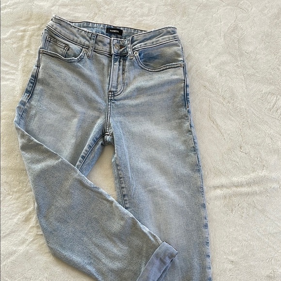 Express Blue Boyfriend Mid Rise Jeans with Faded Style #C042 - Picture 1 of 13
